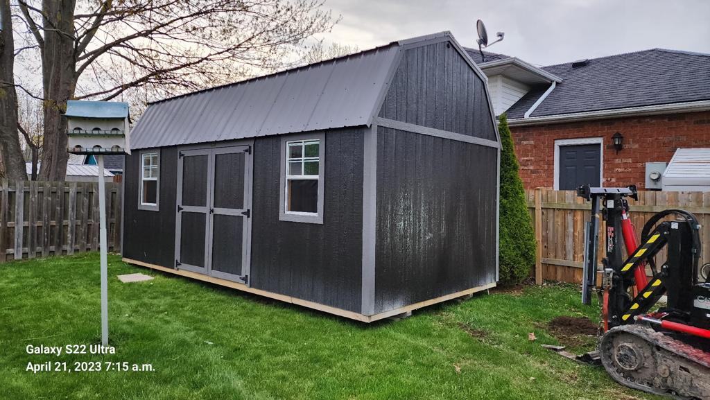 Side Lofted Barn