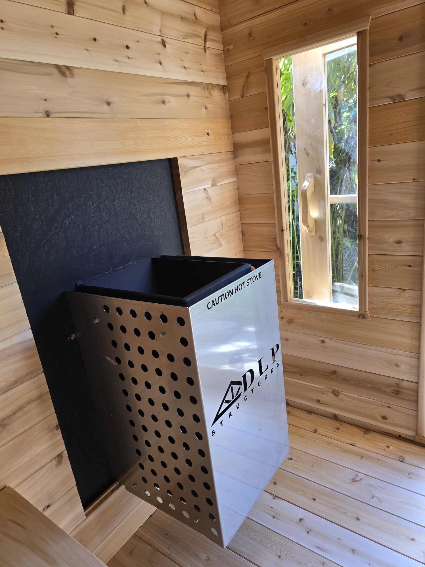 White Cedar Log Cabin Sauna