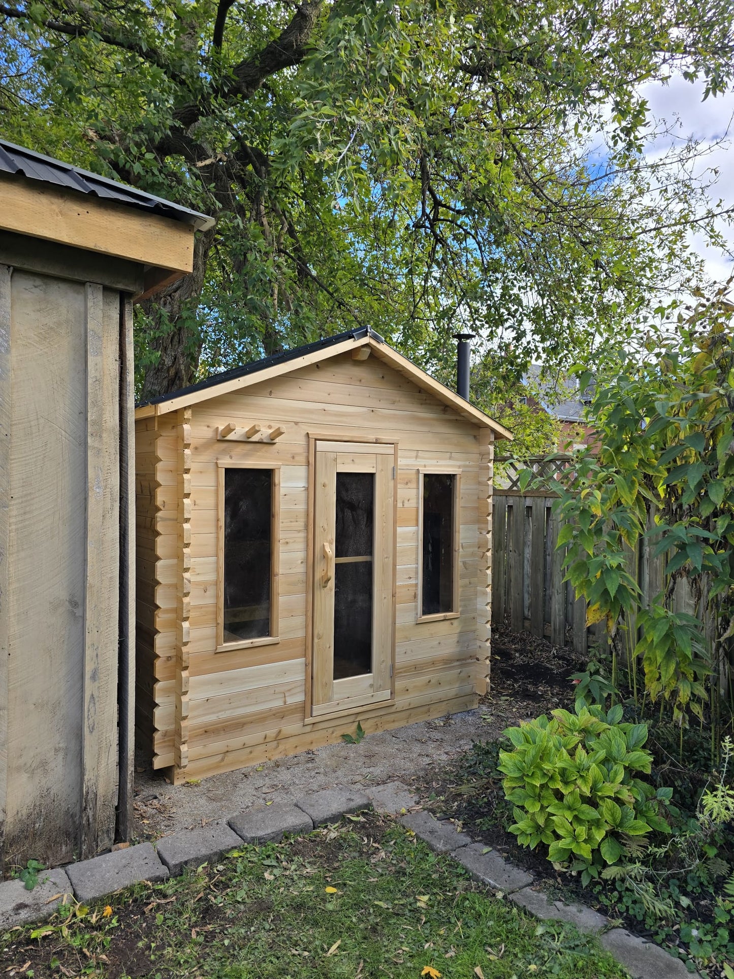 White Cedar Log Cabin Sauna