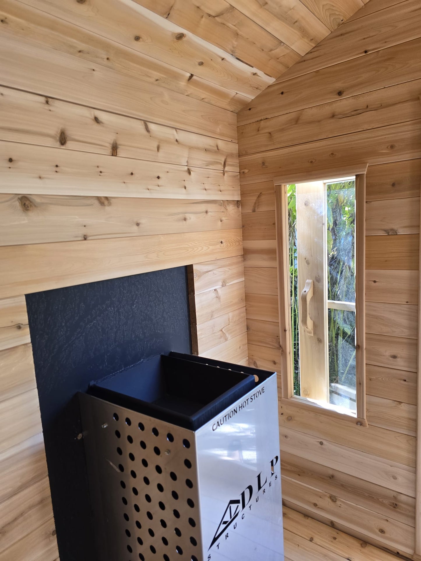 White Cedar Log Cabin Sauna