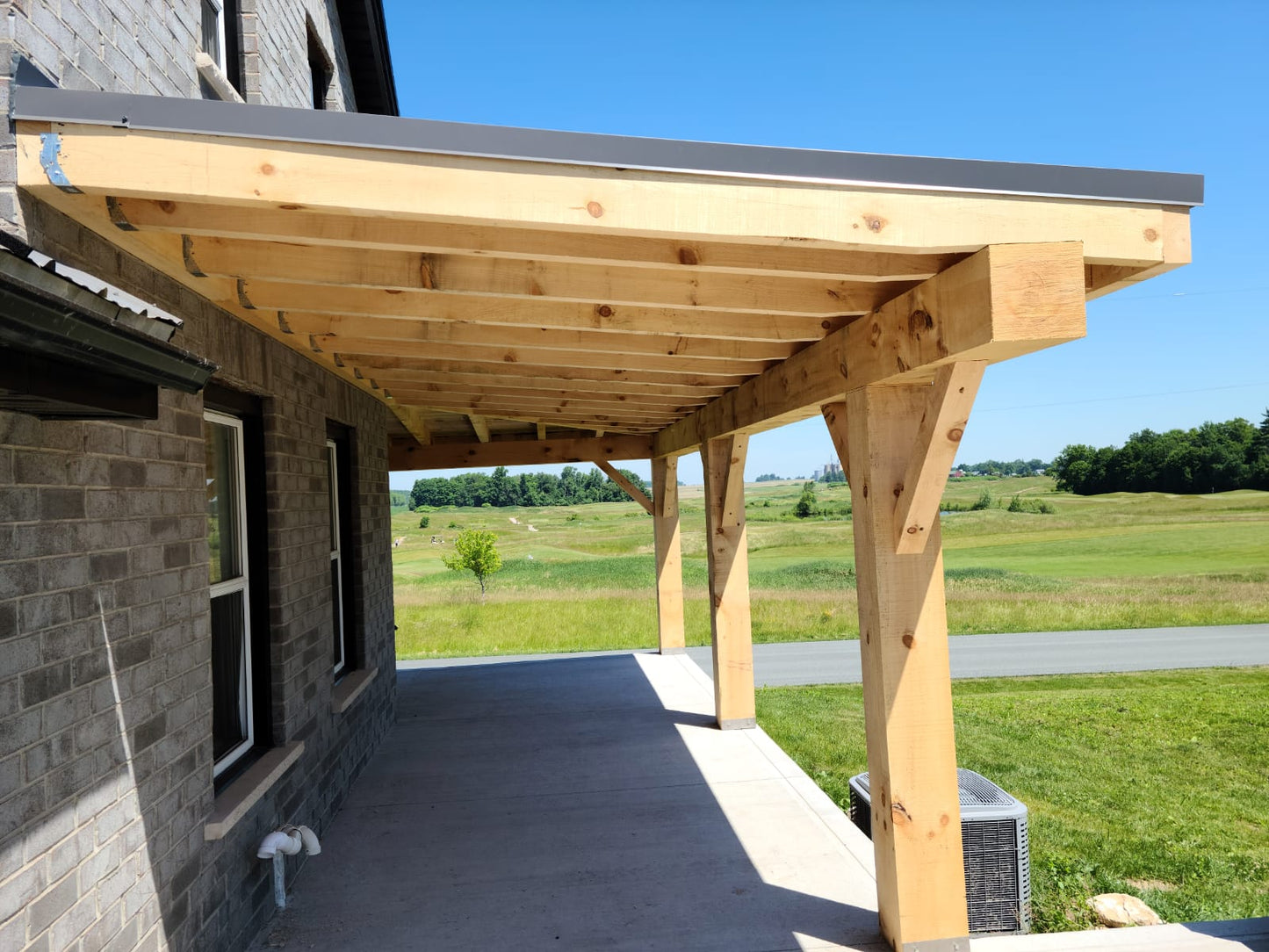 Timber Frame structure - Single Slope