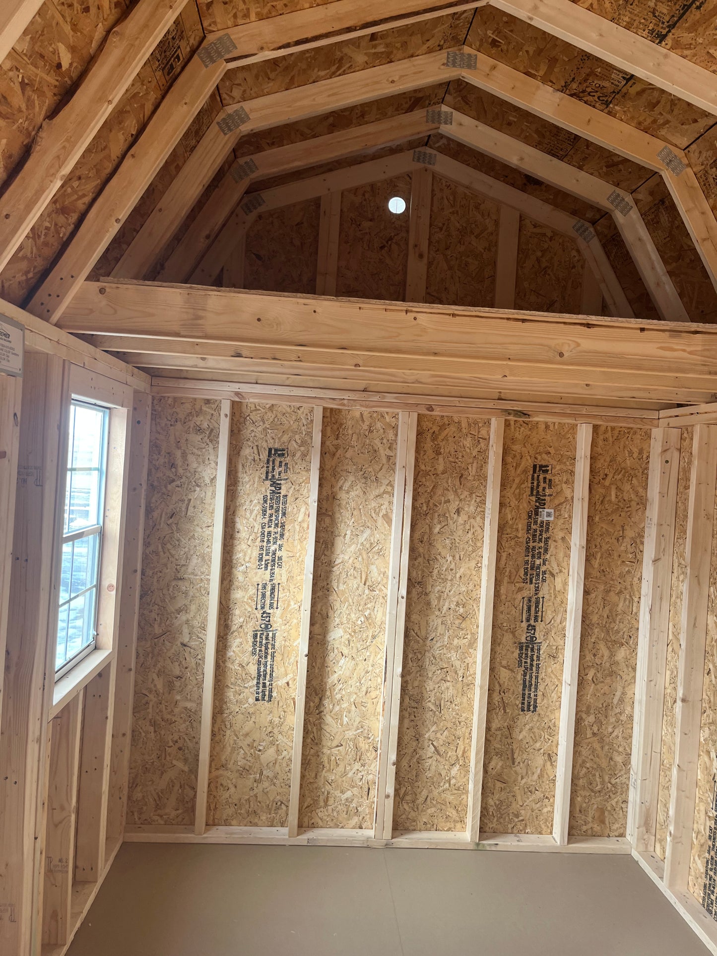 Side Lofted Barn