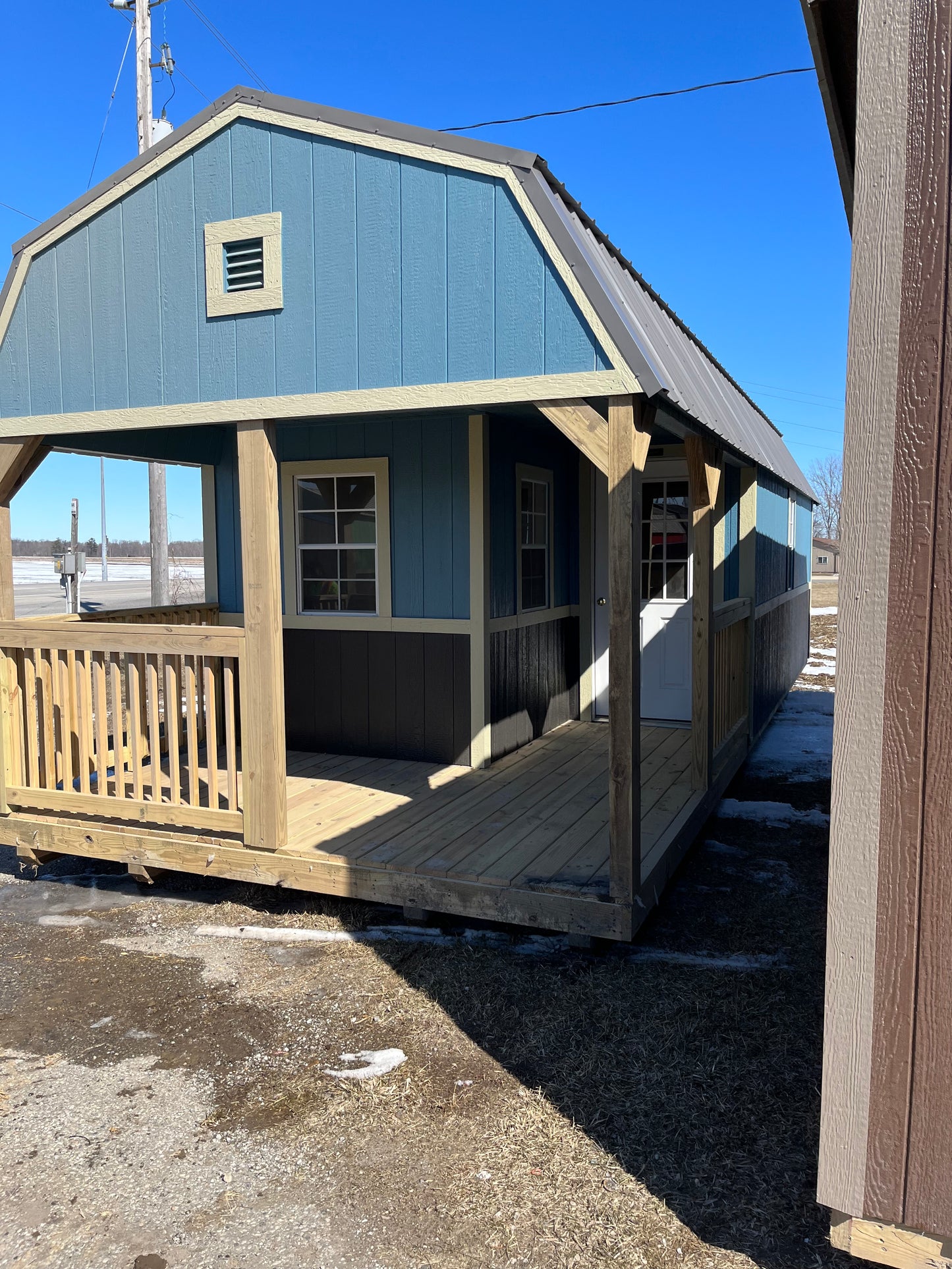 Premier Lofted Cabin